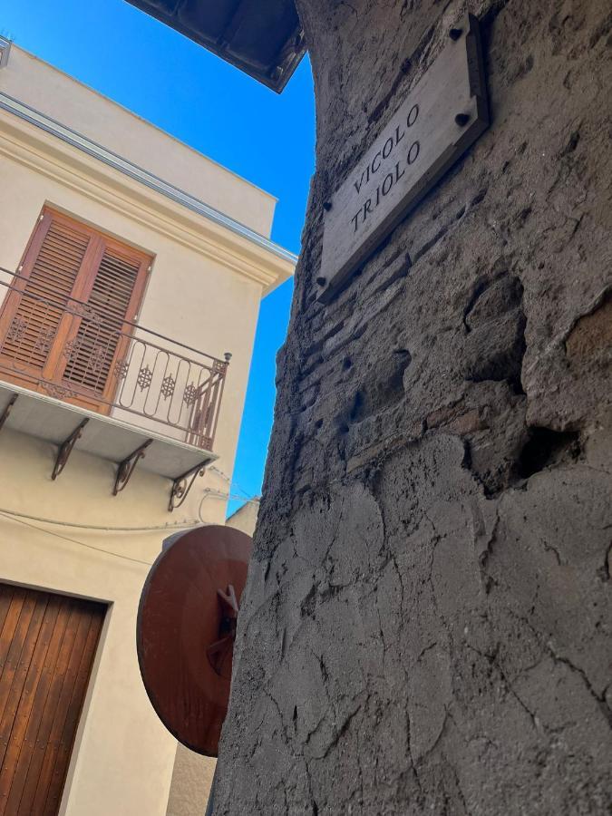 Bed and Breakfast Palazzo Triolo - Dimora Di Charme Corleone Exterior foto